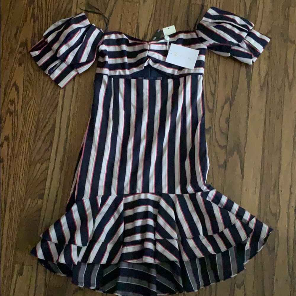 NWT off shoulder WAYF dress